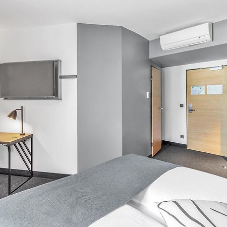 B&B Hotel Hamburg-Harburg Экстерьер фото
